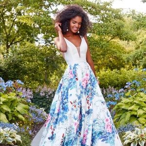 Clarisse - 3538 Deep V-Neck Floral Evening Gown